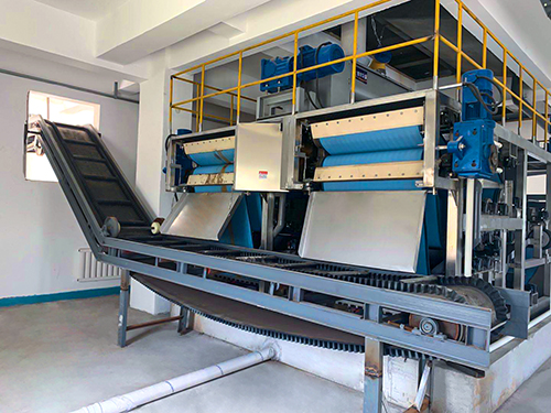 高壓脫水機-營口有（yǒu）色汙水廠現場